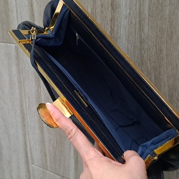 Vintage Judith Leiber bag - Picture 11 of 16